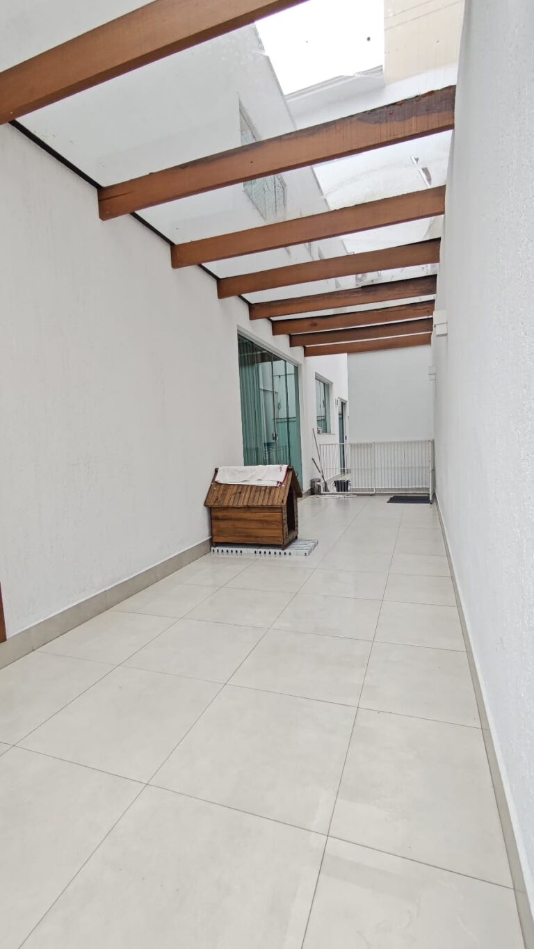 WhatsApp Image 2025-10-22 at 13.16.53