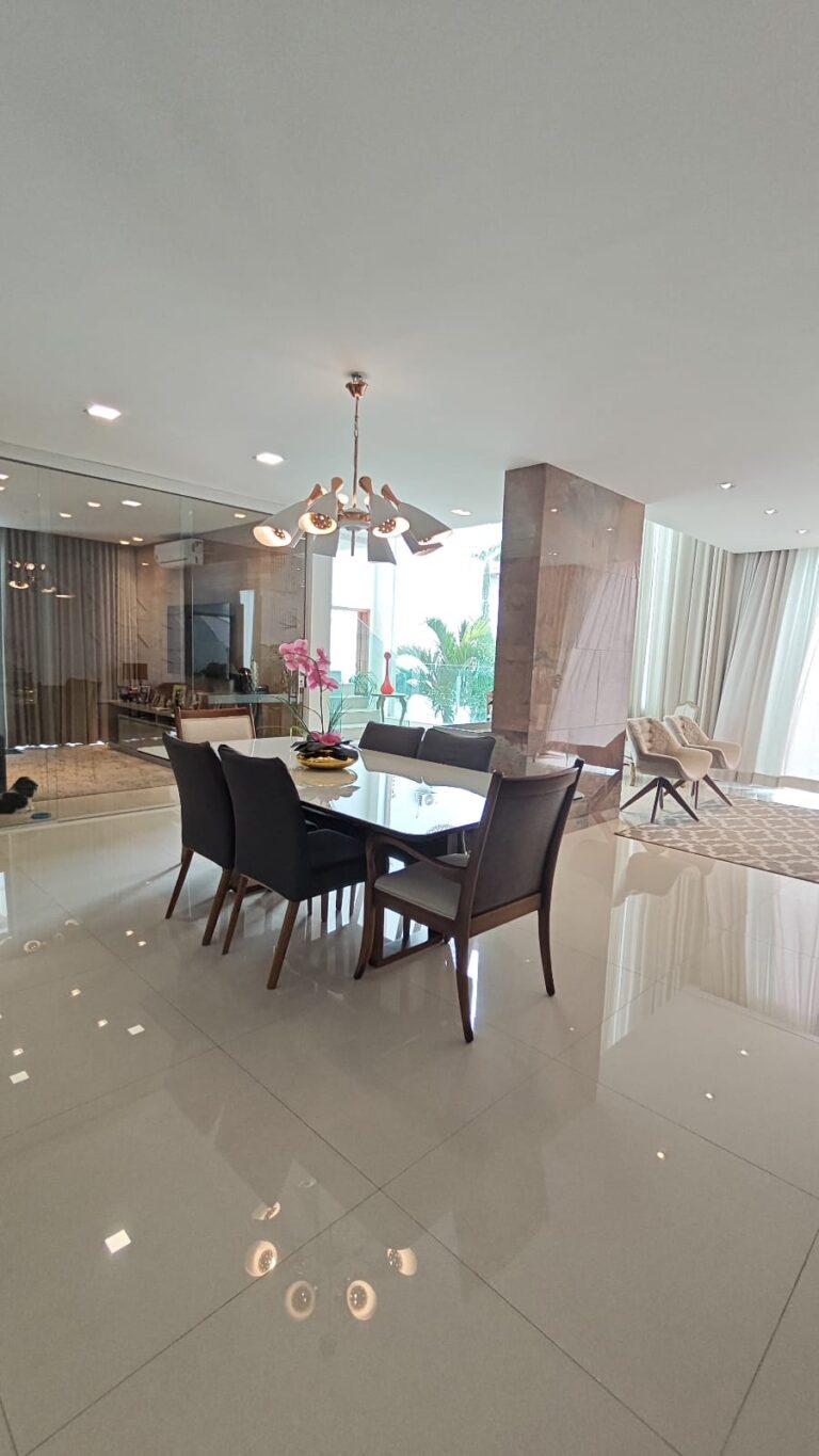 WhatsApp Image 2025-10-22 at 13.17.14 (1)