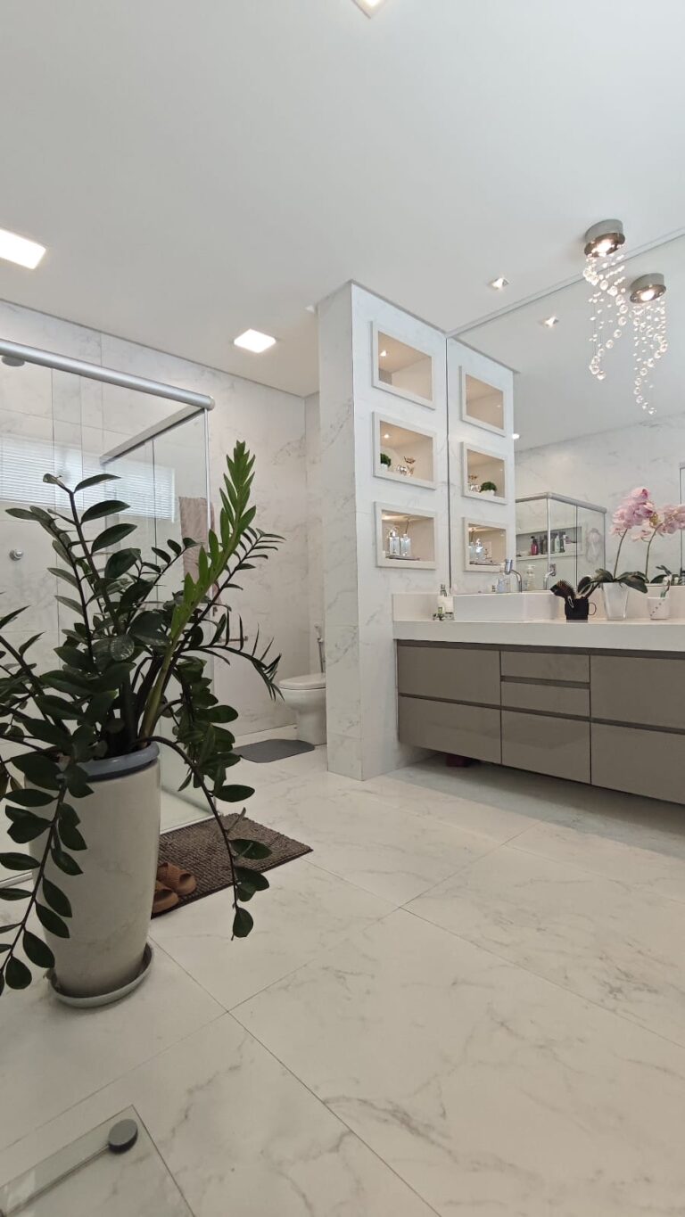 WhatsApp Image 2025-10-22 at 13.17.24 (1)