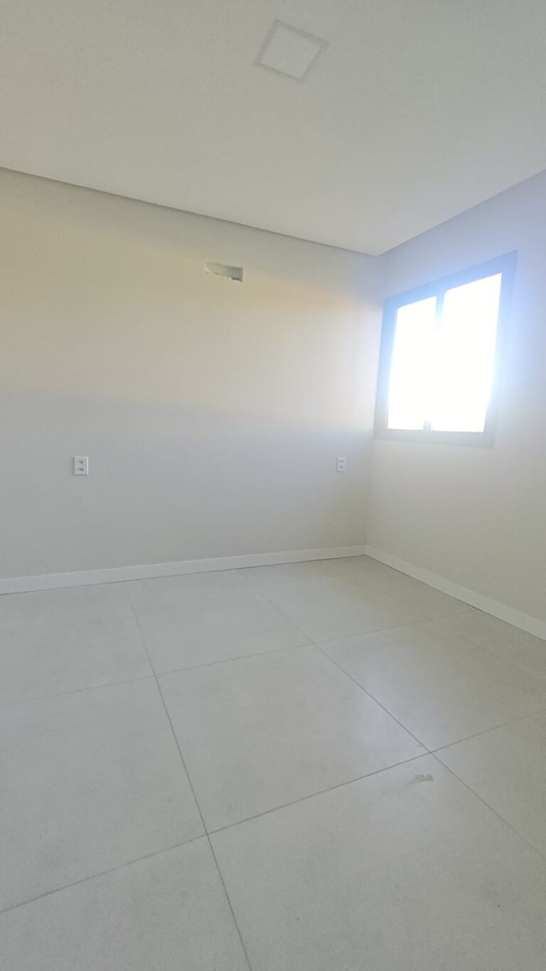 WhatsApp Image 2025-11-14 at 16.39.55 (1)