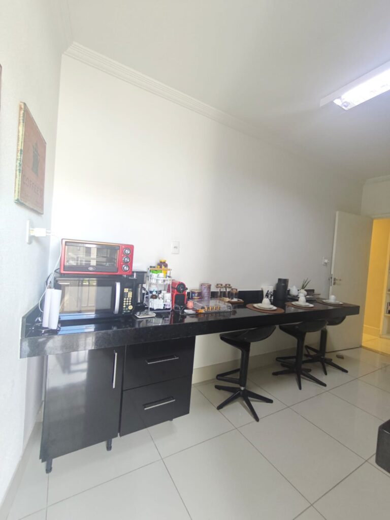 WhatsApp Image 2025-12-09 at 16.27.50 (1)