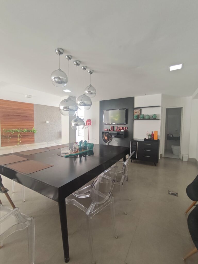 WhatsApp Image 2025-12-09 at 16.27.50 (2)