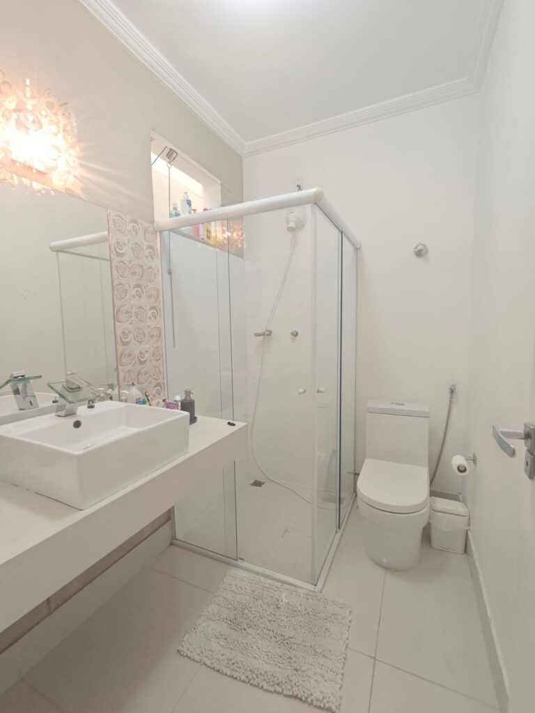 WhatsApp Image 2025-12-09 at 16.27.51 (1)