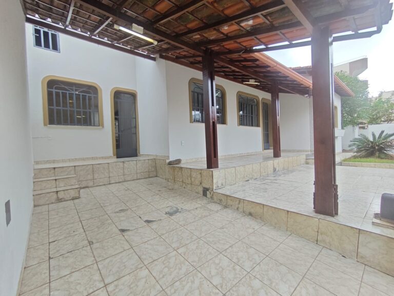 AC321370CDE3CD034BFEA9CB4891B9A2-jxk8