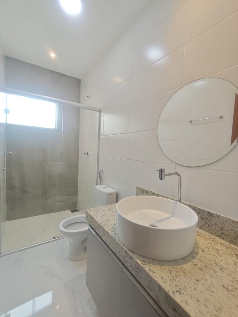 AC85A9D11F014F52019CF80765994A69-m2ly