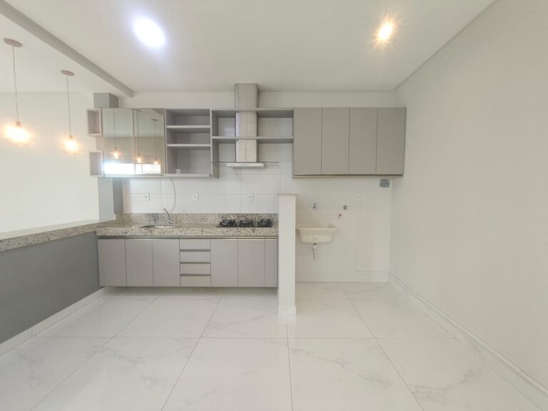 ACBE9D5A4EE6648B66603ED2B080820C-ie5v