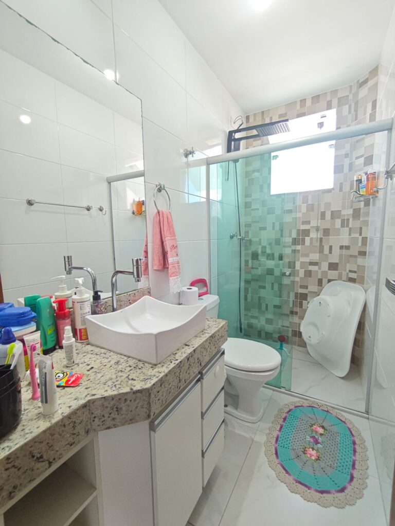 ACE6CB14022548A99579978C282DED71-vhp1