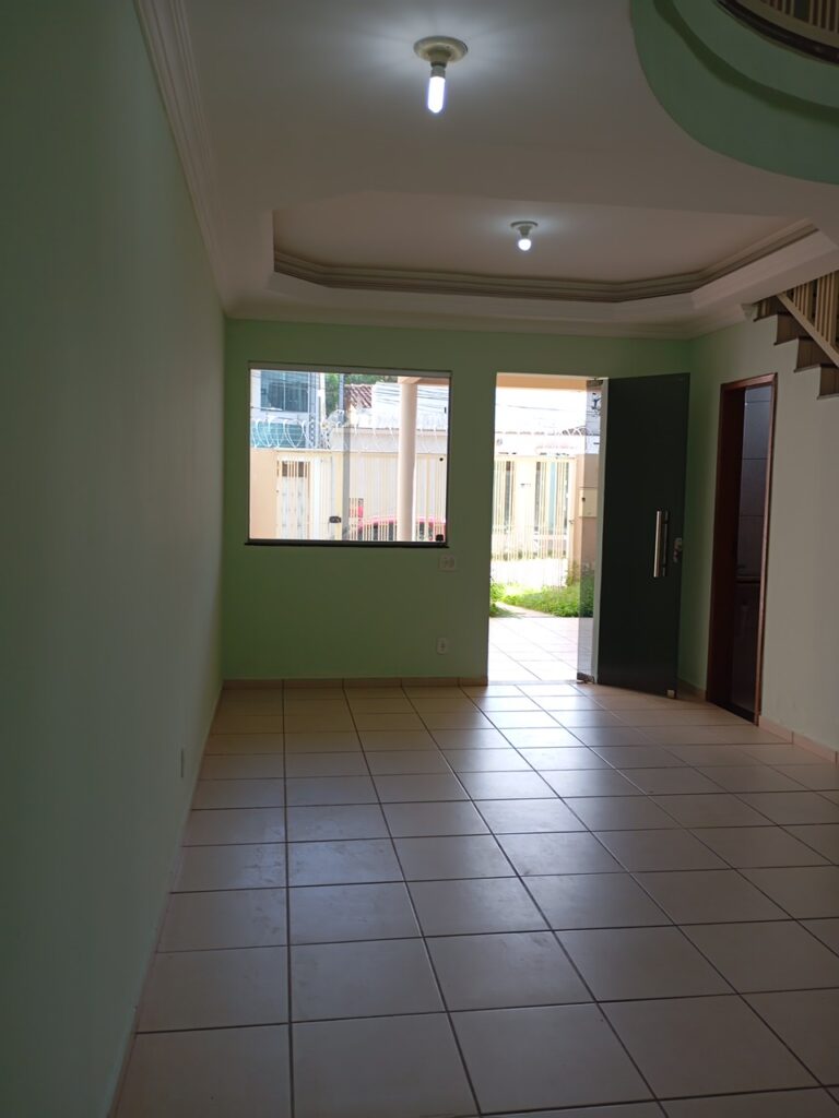 b6fced81-b6bd-4bf2-8c8a-685247f33578_0.26627314476888087