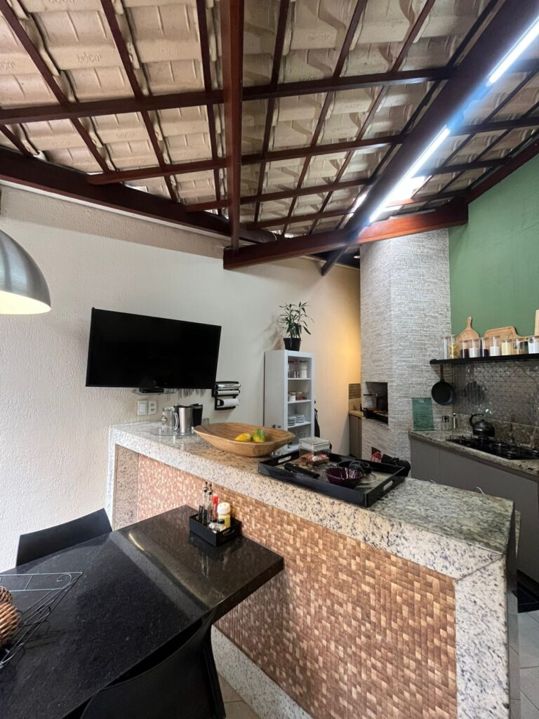 3A560F8B3B543EE3C466-w6um