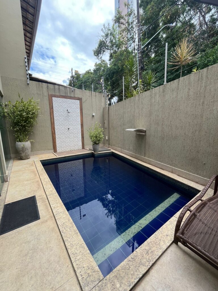 3AC48128E54DA8A099AF-o021