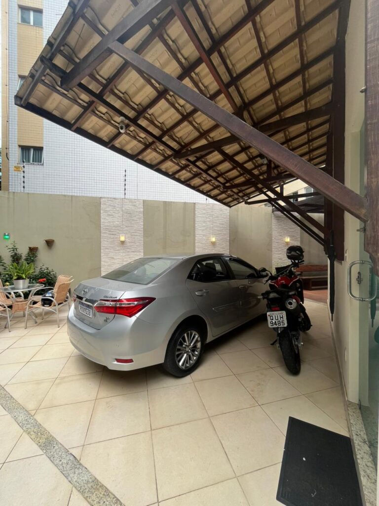 3AEF51CDAAB1CBEC5B11-kmsb