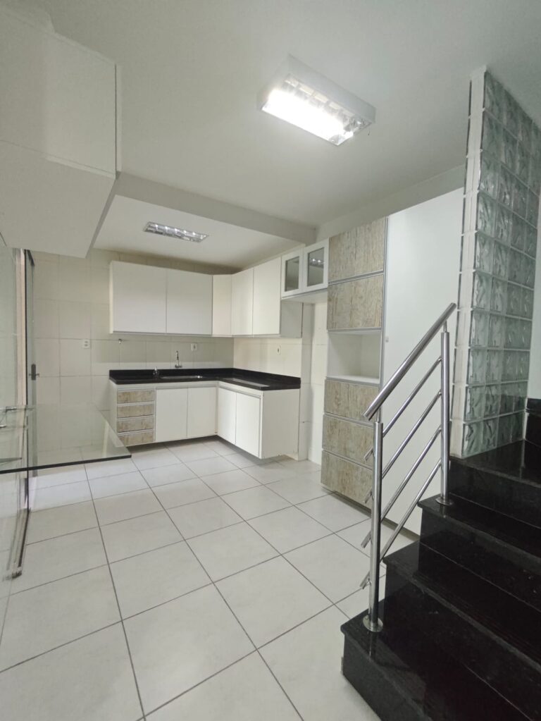 AC305DAA27266A57B8F91EBBC164DBFD-vm9r