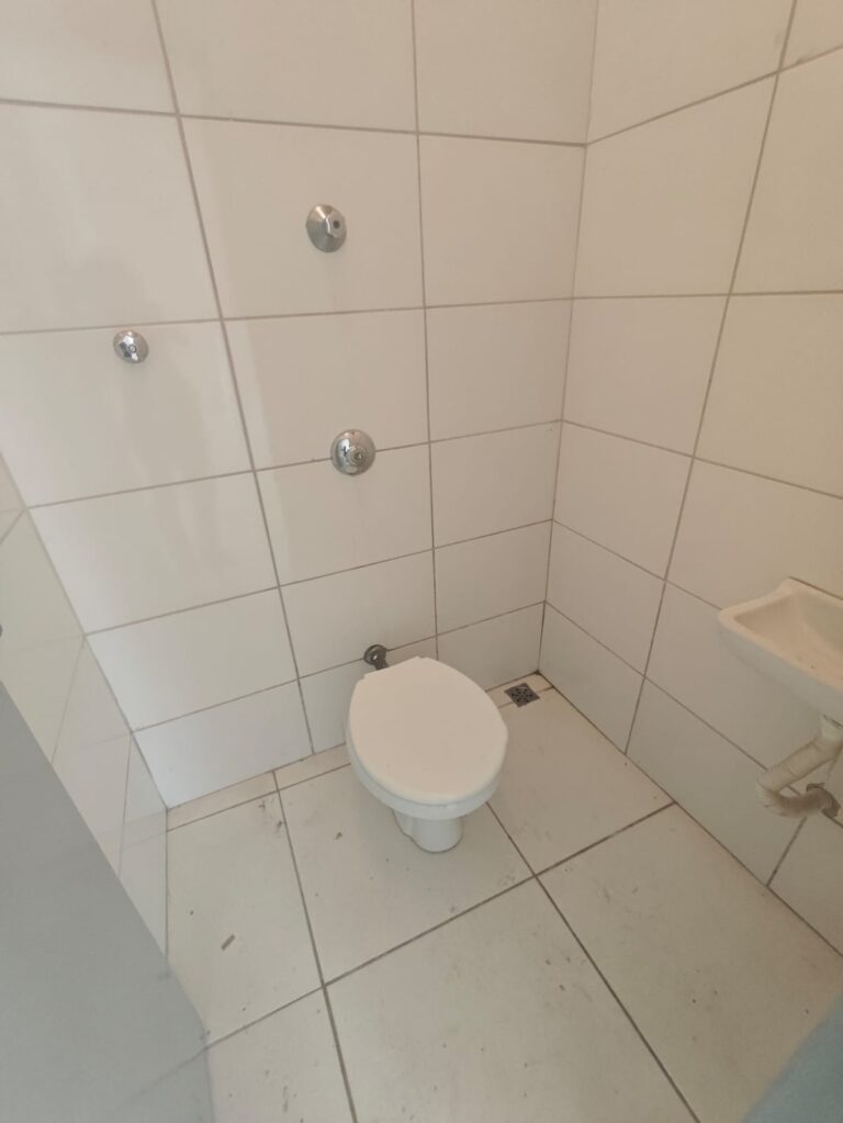 AC7C899EF7E725F5C63A06A0155825AE-57z2