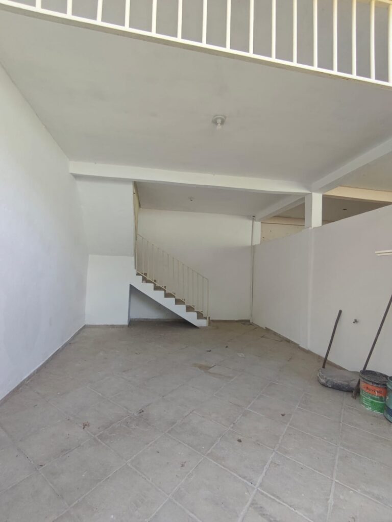 ACE8A8251AFF7A6A0AFBA1A4254E77BF-7pai